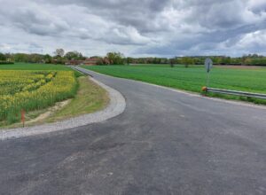 Asphaltierung eines Wirtschaftsweges in der Bauernschaft Sükerhook